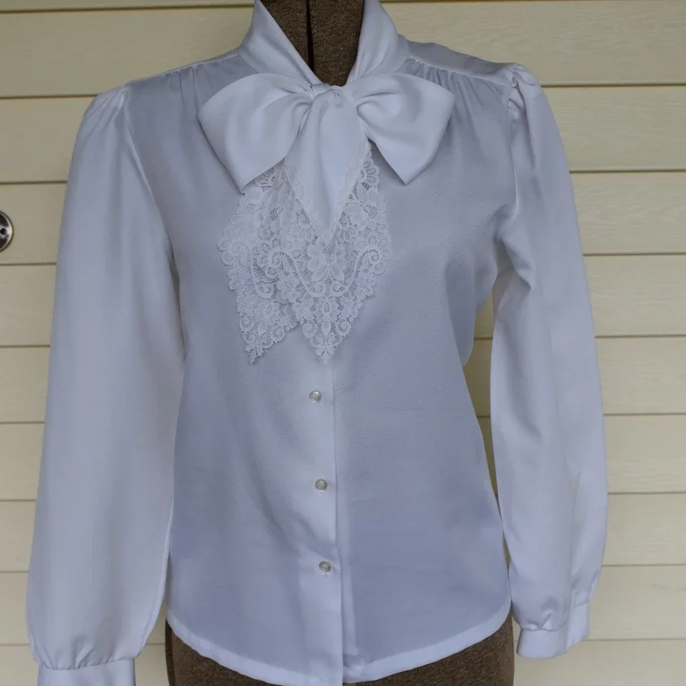 Rhonda Lee White Vintage Blouse (14) - Picture 1 of 6